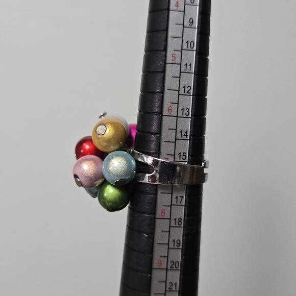 Multicolor Beaded Women's Sliver Tone Ring Size 7 - Picture 14 of 17